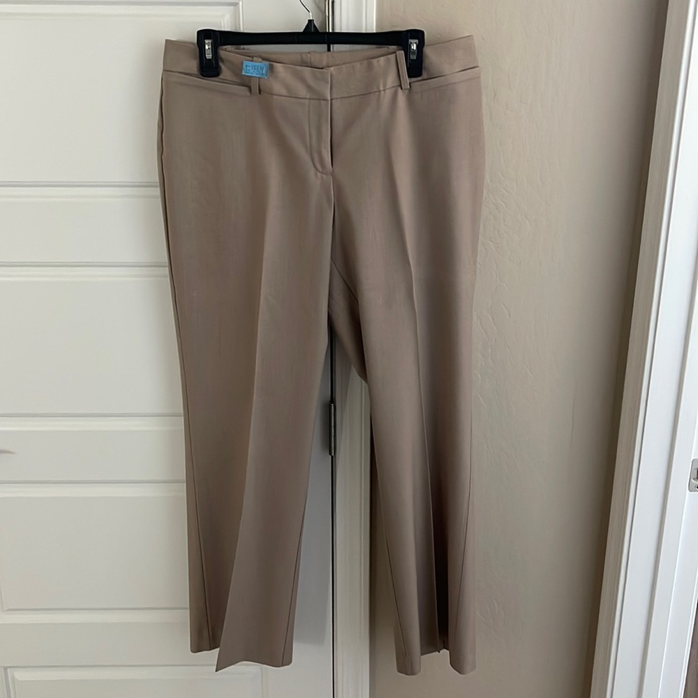 Worthington petite curvy fit size 10p. Tan open leg trouser.